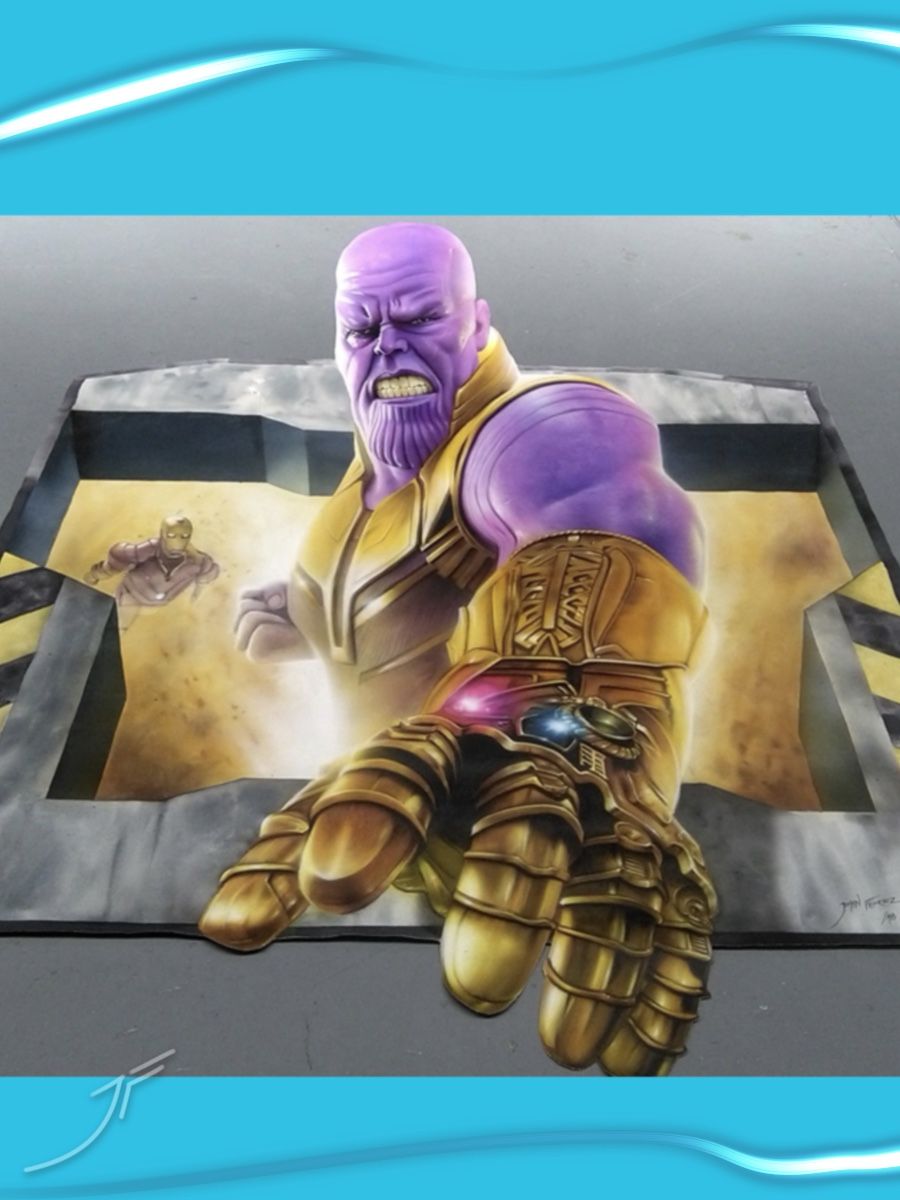 Thanos con el guantelete dorado extendido, pintado en 3D dentro de un marco en el suelo